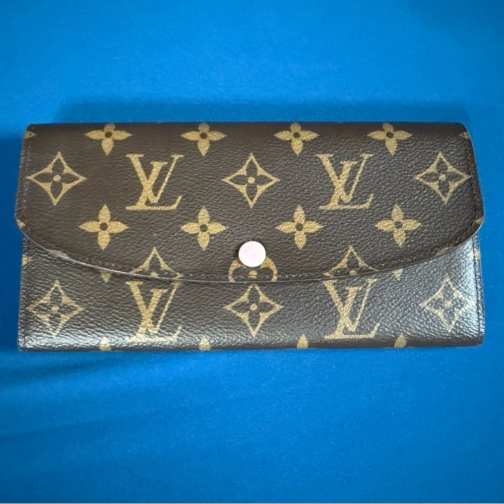 Louis Vuitton Monogram Emilie Wallet